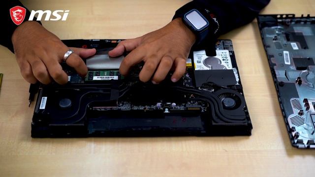 Upgrade & Clean your Laptop - Simple DIY Video | MSI India смотреть онлайн