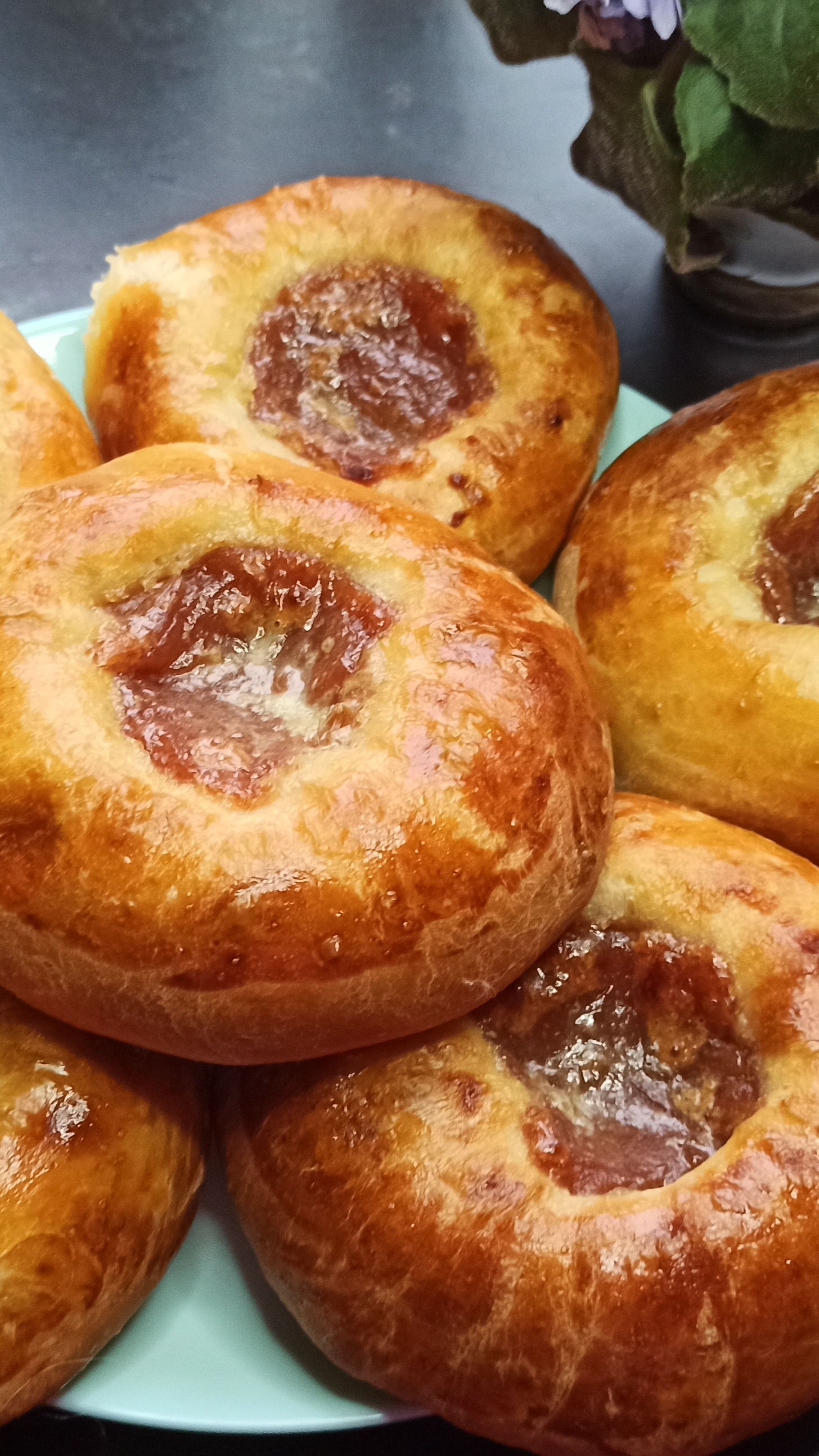 Выпечка из детства! Вкусные булочки Ватрушки с повидлом из теста в пакете 😋 смотреть онлайн