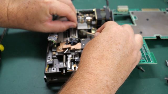 IBM 5170 PC AT Power Supply, Battery, And Floppy Disk смотреть онлайн