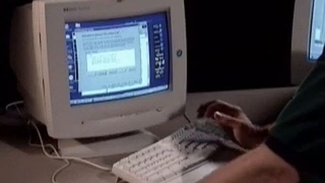 Microsoft OEM System Builder - Microsoft Windows 98 Pre-Installation Video (1998) смотреть онлайн