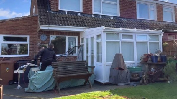 Clean with Me: How to Clean Your Windows