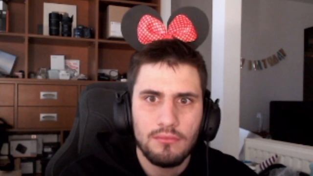 "Nobody never opened this in history of csgo" смотреть онлайн
