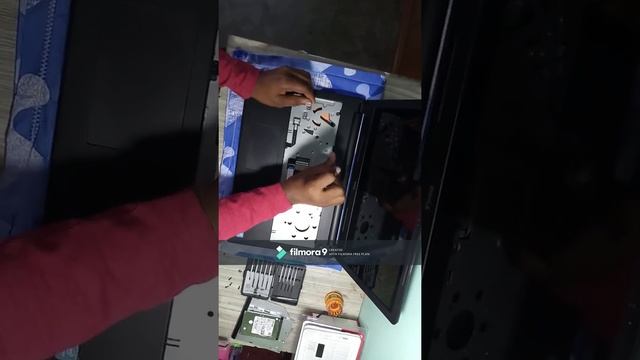 #SSD Upgrade #CADDY Installation #Dell Inspiron 15 3552 смотреть онлайн