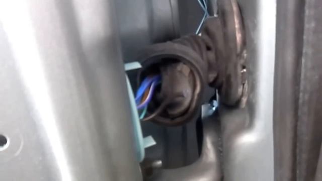 Jeep Grand Cherokee: Power Window Switch Stop Working/Repair смотреть онлайн