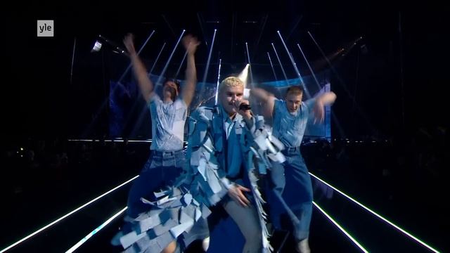 Behind the show: Windows95man’s denimlicous UMK-week // UMK24 смотреть онлайн
