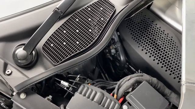 Cold Start: 2023 Aston Martin Vantage Coupe F1 Edition смотреть онлайн