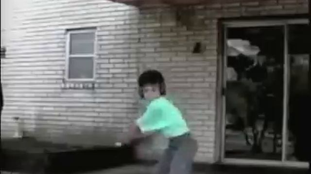 Kid throws bat through window смотреть онлайн