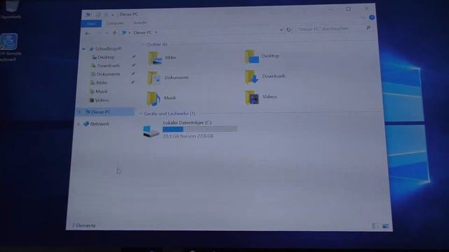 Intel Compute Stick - Unboxing (Intel® Compute Stick STK1AW32SC) смотреть онлайн