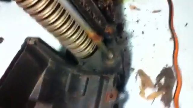 Removing AC Evaporator & Heater Core Box from Under Dashboard of 1996 Chevrolet Suburban Part 3 смотреть онлайн