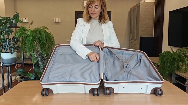Чемодан POLAR 0015 WHITE 24 смотреть онлайн