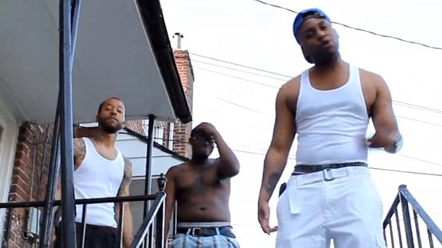 BEAMER BENZ BENTLEY-KASHON FEAT. MOODY & TY-NITTY(OFFICIAL VIDEO) смотреть онлайн