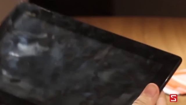 Schannel - Mở hộp Asus Transformer Book T100 - CellphoneS смотреть онлайн