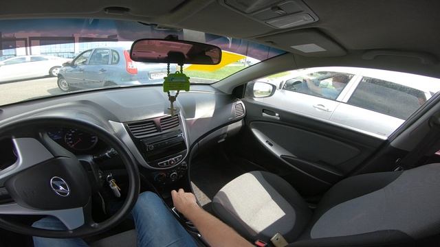 2011 Hyundai Solaris POV 1.4L (107) TEST DRIVE смотреть онлайн