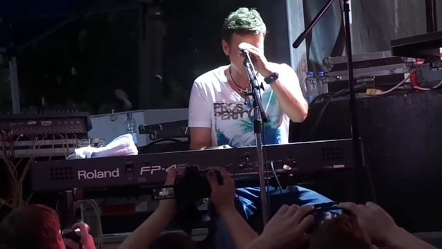Corey Hart--Everything in My Heart--Live @ Pride Toronto 2012-06-30 смотреть онлайн