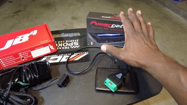 SQUADRA ECU Tune Review (2.0T Giulia Q4) смотреть онлайн