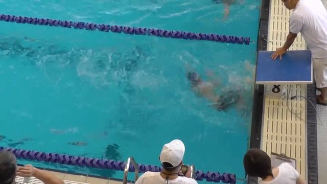 December 8, 2013 Michael Bright swimming 100 metres free style in Mississauga Meet смотреть онлайн
