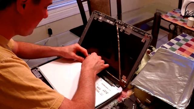 Video hướng dẫn thay màn hình laptop Dell inspiron 5537 смотреть онлайн