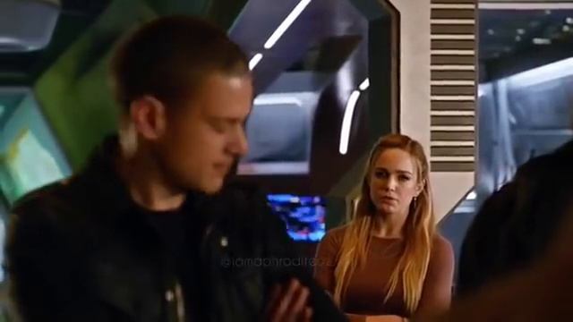 Wentworth Miller DC'S Legends of Tomorrow смотреть онлайн