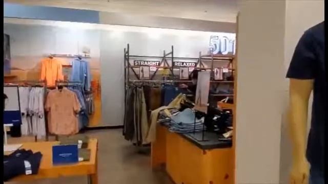 Window Shopping is Stress Reliever - @NingD смотреть онлайн