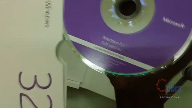 Unboxing Of Microsoft's Windows 8.1 смотреть онлайн