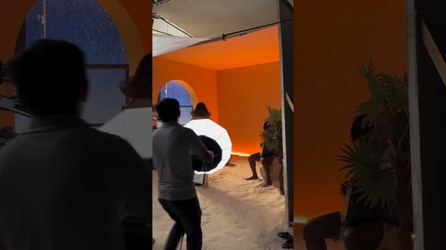 Shahlo Ahmedova yangi klip suratga olish jarayonidan #shahloahmedova #yolgizginam #dona #jonliijro смотреть онлайн