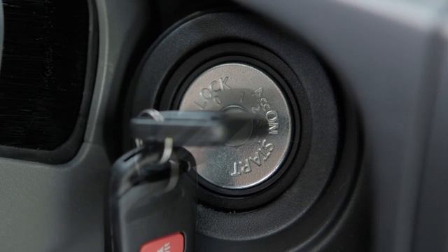 2017 Nissan NV Passenger Van - Power Windows (if so equipped) смотреть онлайн