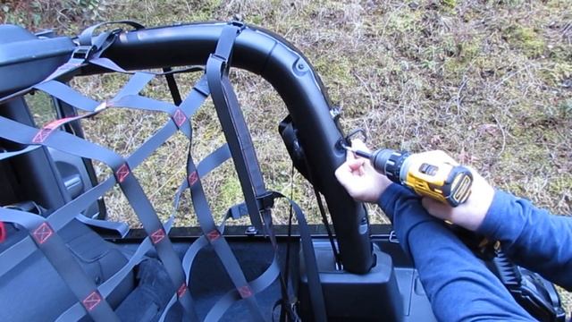 2018 - Newer Jeep Wrangler JL 2 door Back Window Net смотреть онлайн