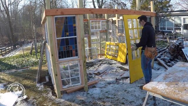 How to Build a Recycled Window Greenhouse IN 5 MINUTES! смотреть онлайн