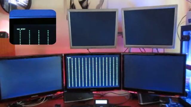 The Matrix screensaver on 5 screens смотреть онлайн