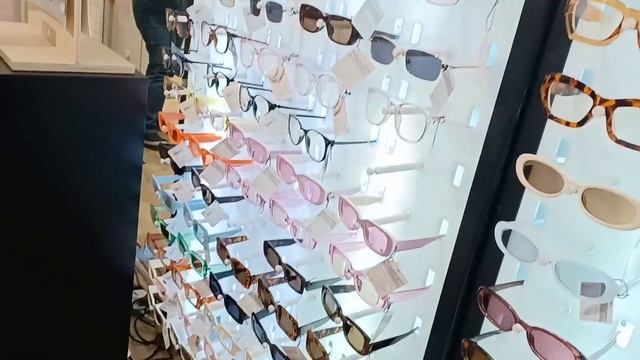 WINDOW SHOPPING WITH MY FRIENDS DAY OFF TIME #viral #ofw#cherryviewsvlog смотреть онлайн