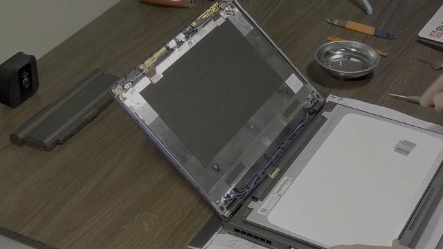 Lenovo T440p Laptop Screen Replacement