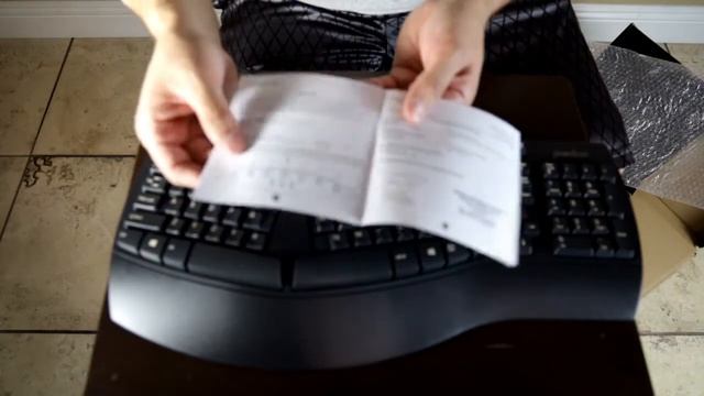 Perixx Ergonomic Keyboard Unboxing & Review смотреть онлайн