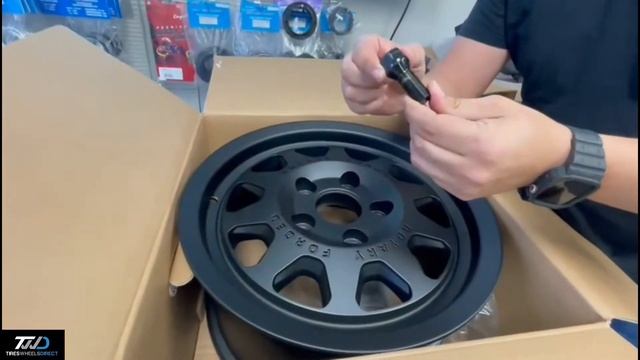 RAM ProMaster - 16"x8" Black Rhino Stadium Wheels Fitment смотреть онлайн