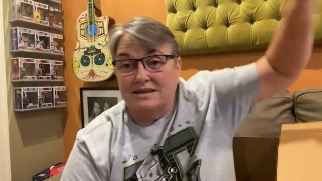 SMEYE WORLD HOLIDAY MYSTERY BOX! #funkopops #mysterybox #lgbtq смотреть онлайн