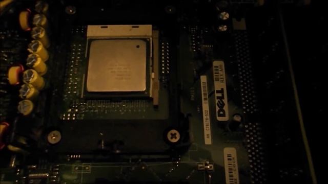 Dell Dimension 3000 P4 3 0 GHZ 800MHZ FSB Hyperthreading смотреть онлайн