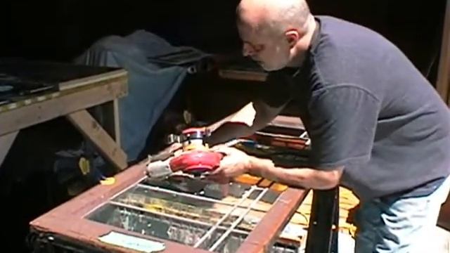 Restoring a historic Prairie Style art glass window - part 1 смотреть онлайн