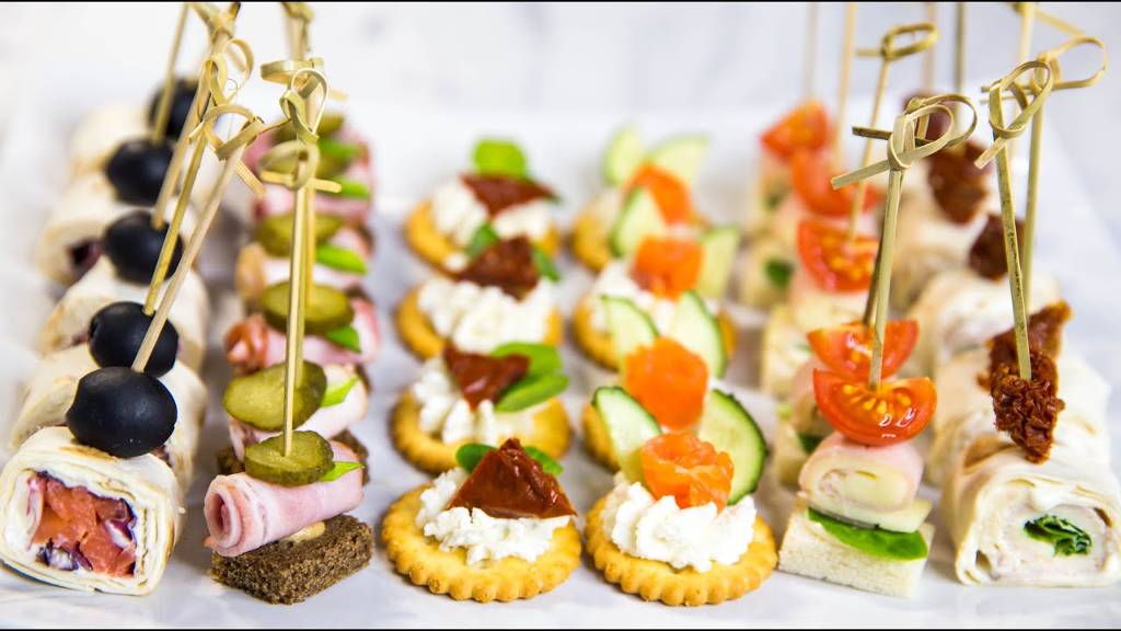 10 ЗАКУСОК для ФУРШЕТНОГО СТОЛА - БЫСТРЫЕ Закуски на ПРАЗДНИЧНЫЙ СТОЛ 2024 смотреть онлайн