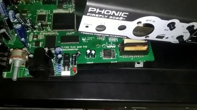 Interface Phonic Firefly 302 Plus Firewire - PC não reconhece смотреть онлайн