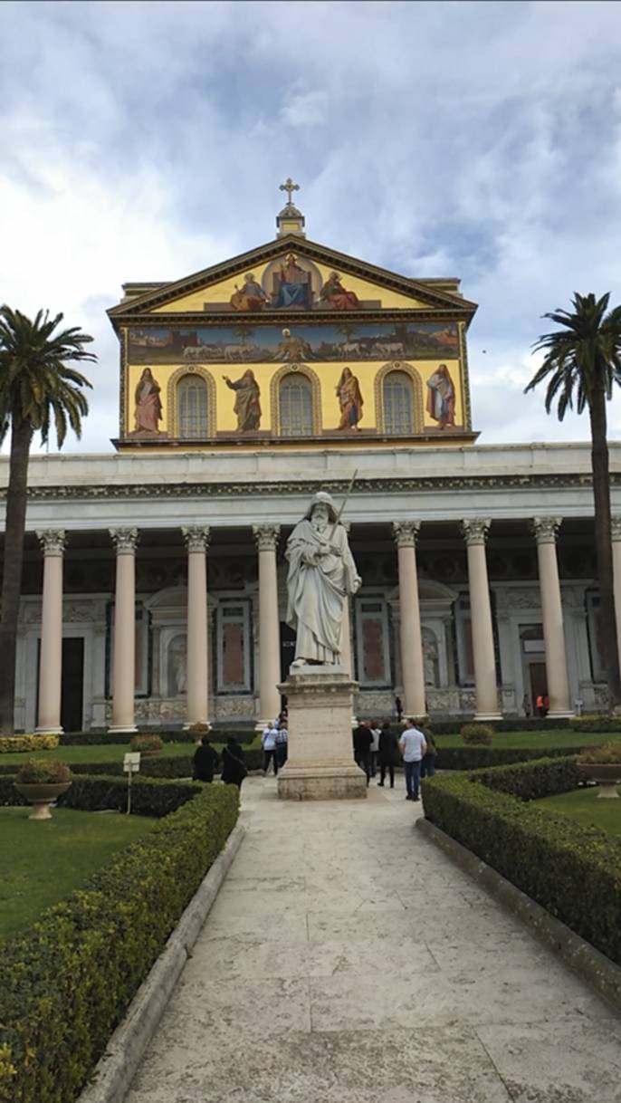 Церковь Сан-Паоло-Фуори-Ле-Мура Рим Италия смотреть онлайн