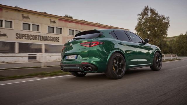 Alfa Romeo's 100th Anniversary Limited Editions: Giulia and Stelvio Quadrifoglio | News Nub смотреть онлайн