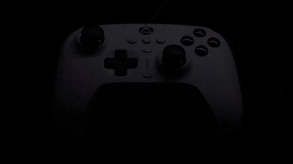 8BitDo Ultimate Wired Controller for Xbox