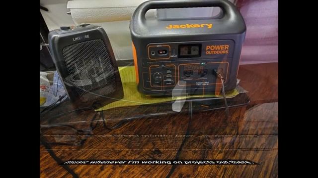 Jackery Explorer 1000 Portable Power Station 1002Wh Capacity 3 X 1000W AC Outlets Solar Generator