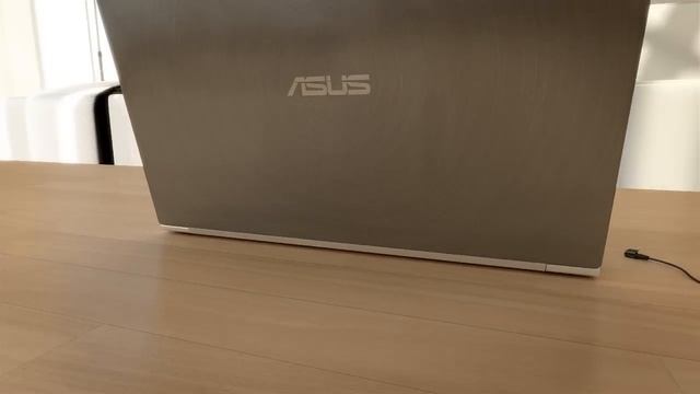 RU Asus Intro+Feature смотреть онлайн