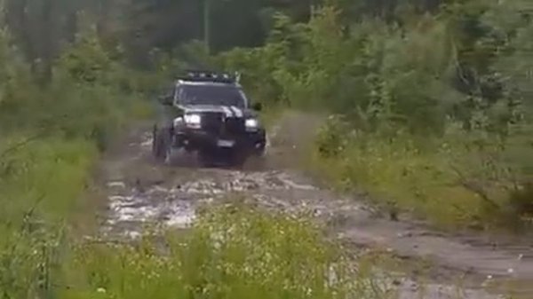 Dodge Nitro Off Road