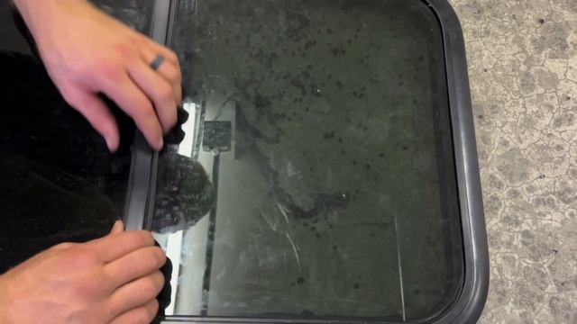 Replacing a broken window in the Fifth Wheel/RV/camper смотреть онлайн
