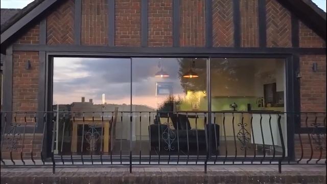 Origin Sliding Door смотреть онлайн