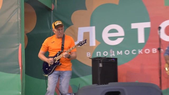Памяти Вячеслава Добрынина. "Большая медведица" ВИА "Ретроном". Муз.В. Добрынина, ст.Леонид Дербенёв