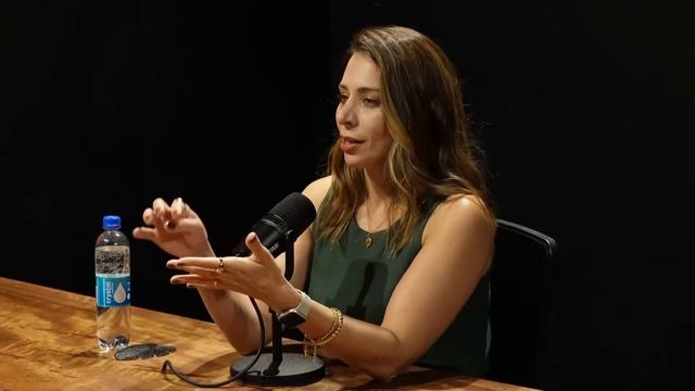 DRA. PAOLA LOCATELLI - Farmacêutica Esteta смотреть онлайн