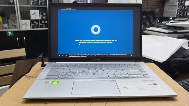 ASUS VivoBook || Unboxing смотреть онлайн