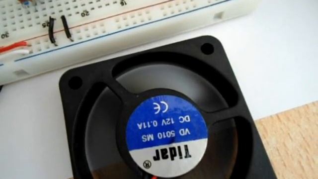 GLCD + TOUCH PANEL + FAN CONTROL SYSTEM смотреть онлайн